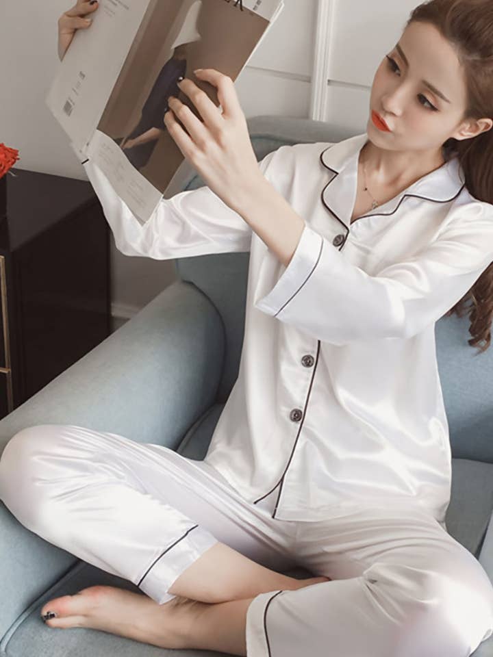 justyouroutfit - Wholesale Sleepwear Set - Women's - PIPING DETAIL LONG SLEEVE SATIN PJ SET