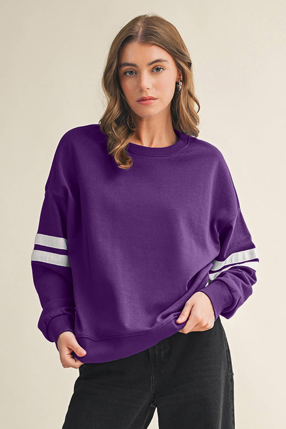Aapparella - Wholesale Shirt - Women's - Striped Detail Drop Shoulder Oversized Sweatshirt | S-XL3