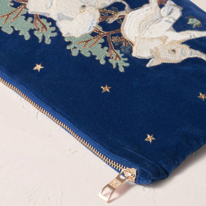 Elizabeth Scarlett Ltd – wholesale Pouch – Women’s – Orphaned Elephants Conservation Collection Everyday Pouch4