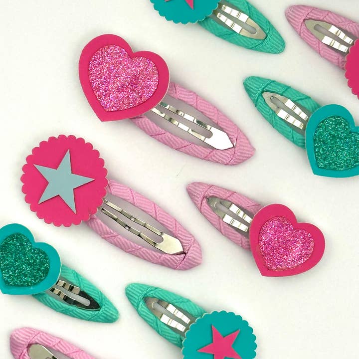 Bluebell Petite - Wholesale Hair Clip - Kids - Green Heart Glitter Click Clack 4cm4