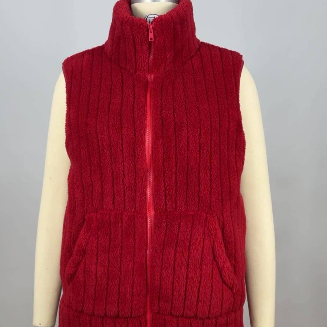 Rosa Clothing - Wholesale Outerwear Vest - Women's - Sherpa plush fleece zip outerwear vest3
