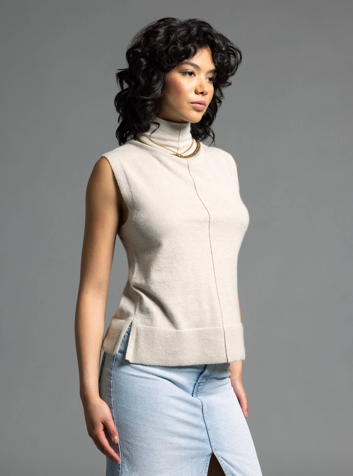 Weekend Los Angeles – wholesale Tank top – Women′s – Mock Neck Knit Tank - JESSAMINE TANK1