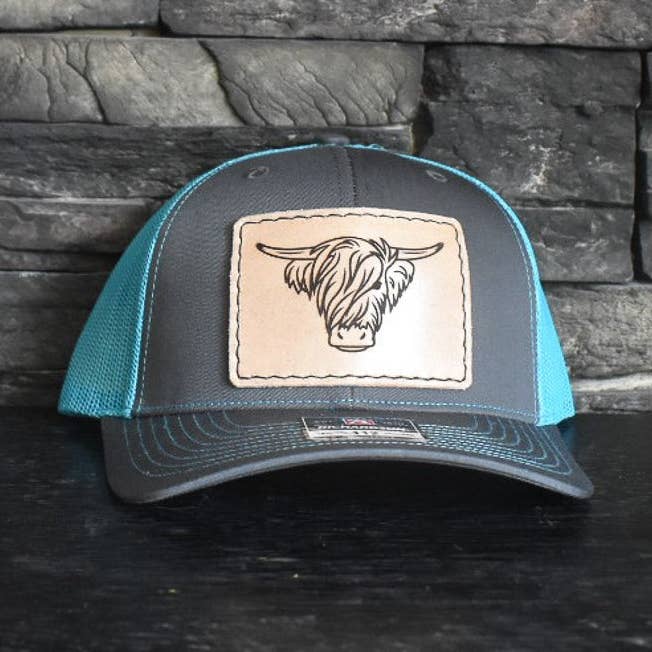 Écussons pour chapeaux en cuir - Hairy Highland Steer pour la vente par Prairie Buffalo