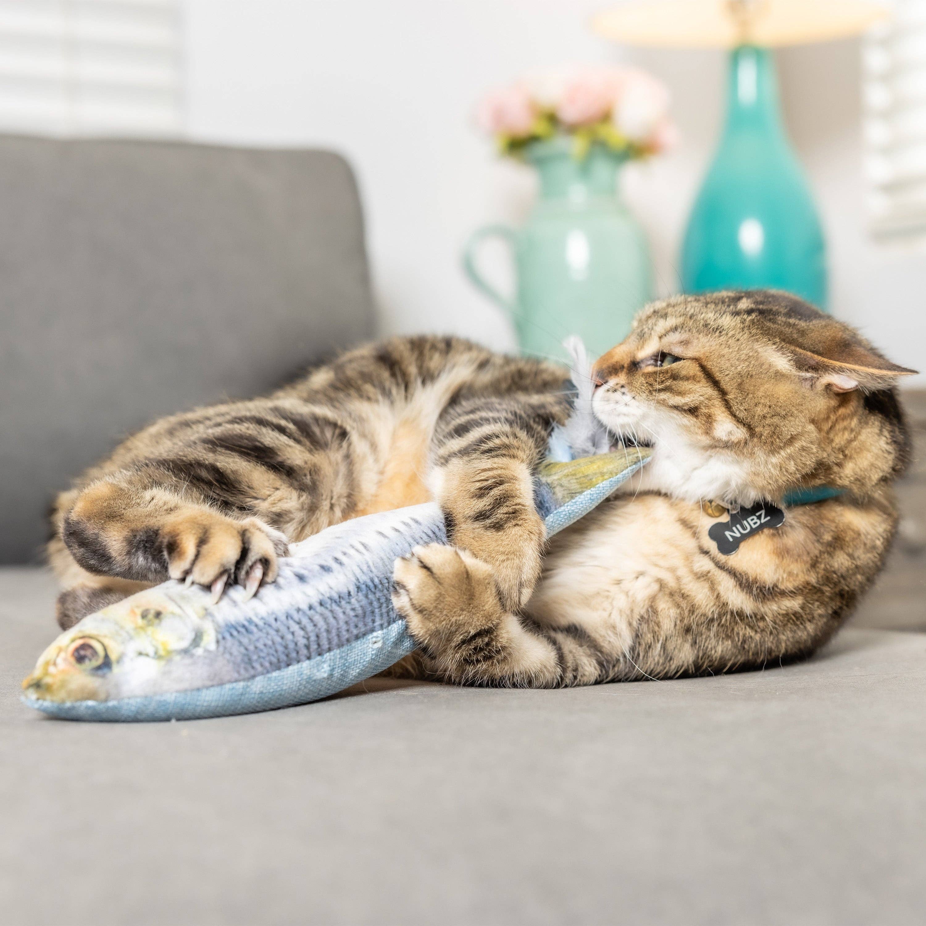 Huxley & Kent - Wholesale Pet Toy - Cat - Sardine Kicker Cat Toy4