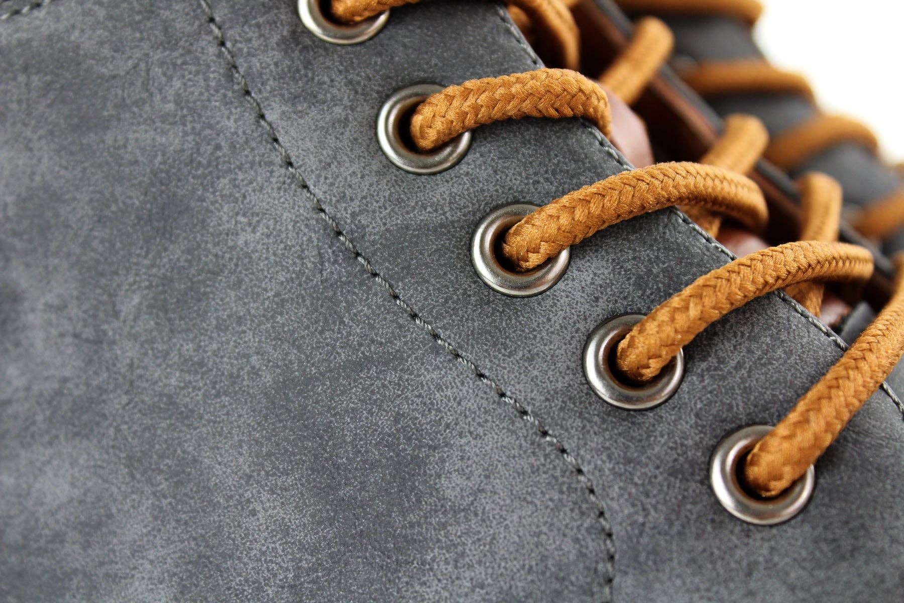 Carbón BIRT botín deportivo con suela de espuma y cuero sintético de venta al por mayor en Faire9