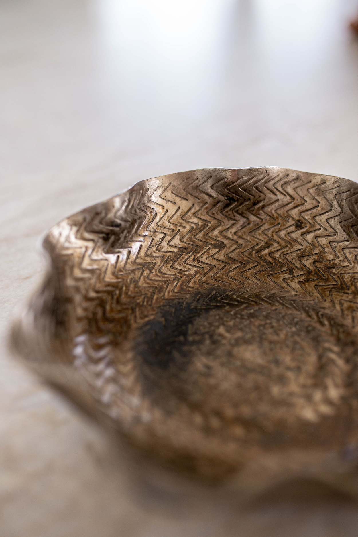 Luxe B Co – wholesale Decorative tray – Bronze Textured Decorative Tray4