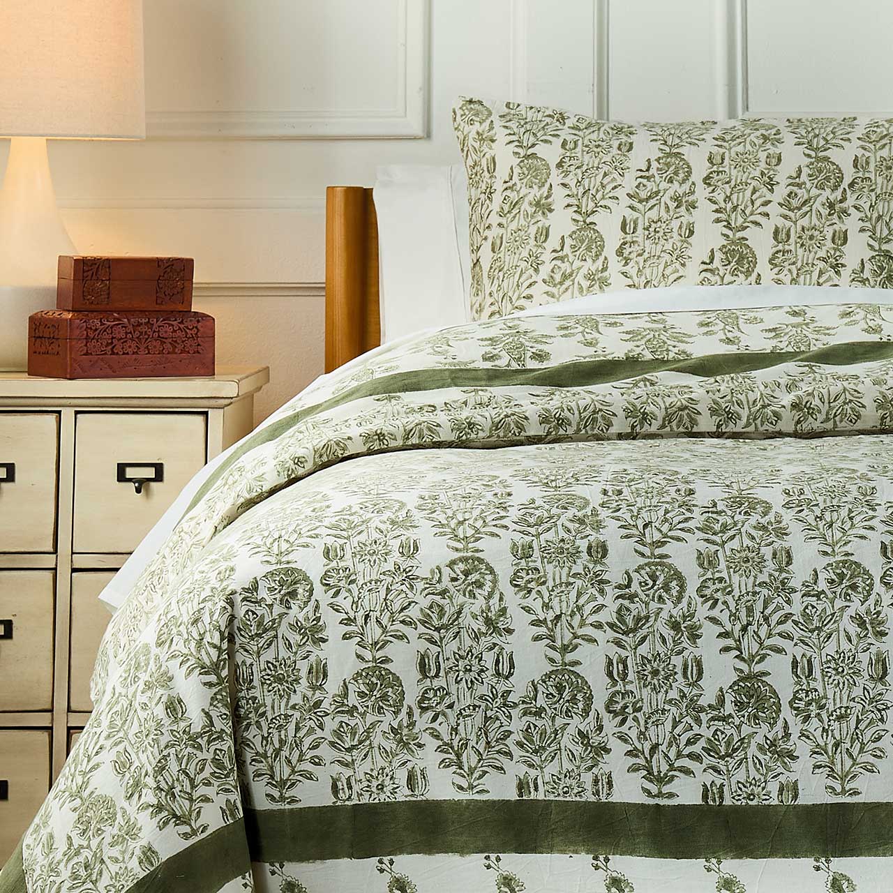 SERRV International - Wholesale Decorative Box - Small Floral Trinket Box3