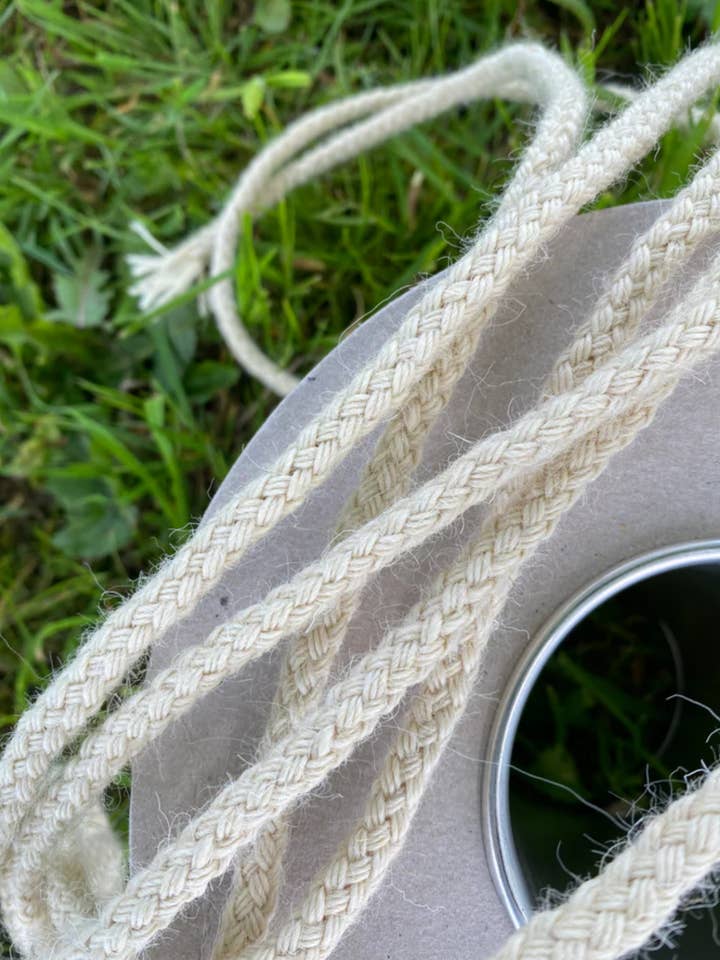 Sutton Treccia Naturale per la vendita all'ingrosso da parte di Sustainable Rope Ltd