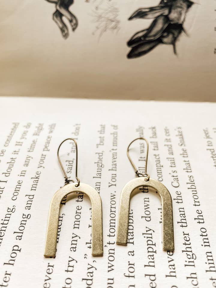 U Rainbow Mässing Dingla Örhängen för wholesale av Sweet Home Nashville