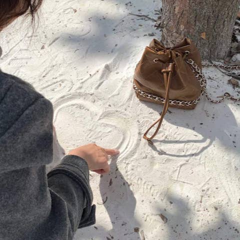 Pretty Persuasions - Wholesale Crossbody Bag - Women's - P24009 Quilted Crossbody Bucket Bag2