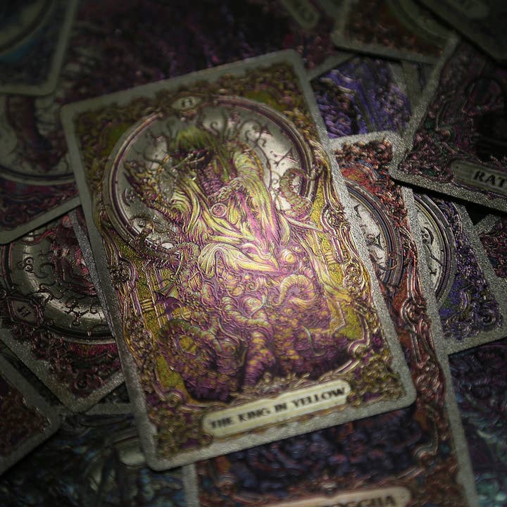 Vermilion Collection - Wholesale Tarot Cards - Reflections on the Wall Cthulhu Mythos Oracle16