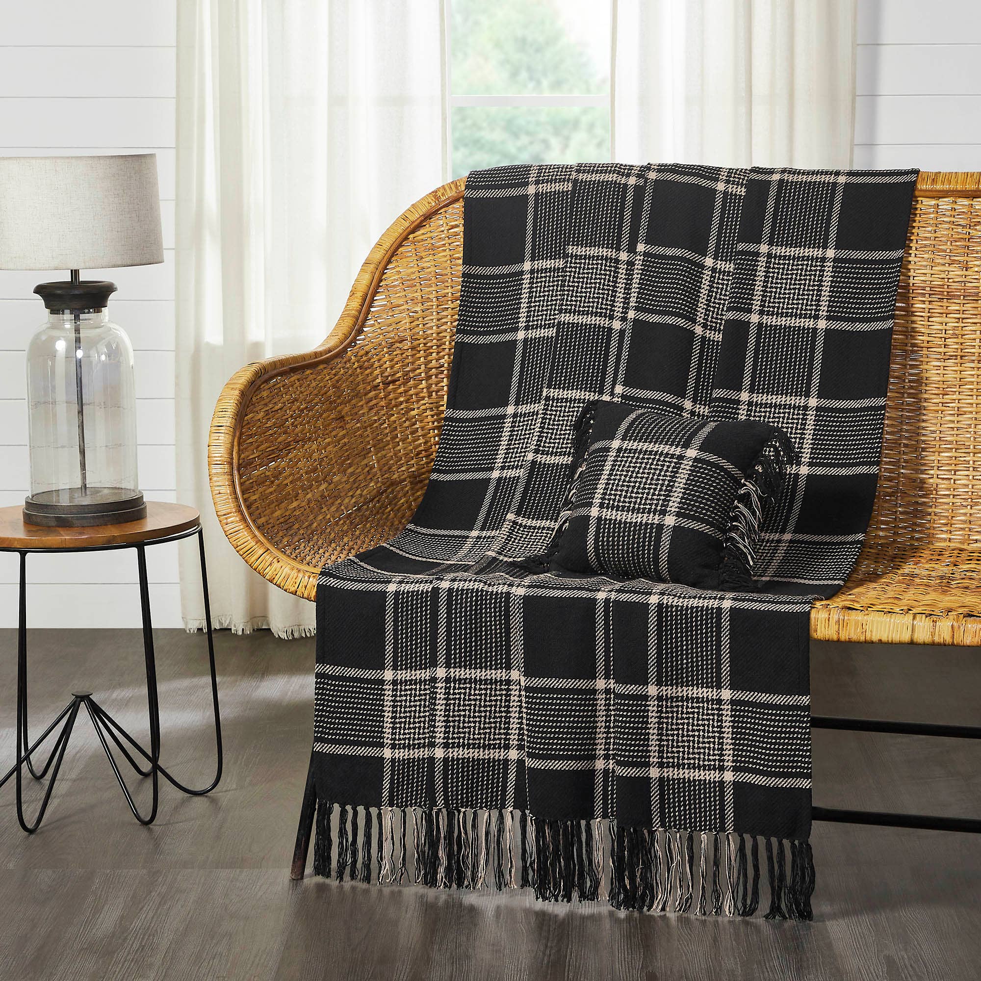 VHC Brands - Vente Plaids - Plaid à carreaux Eston noir beige 50x606