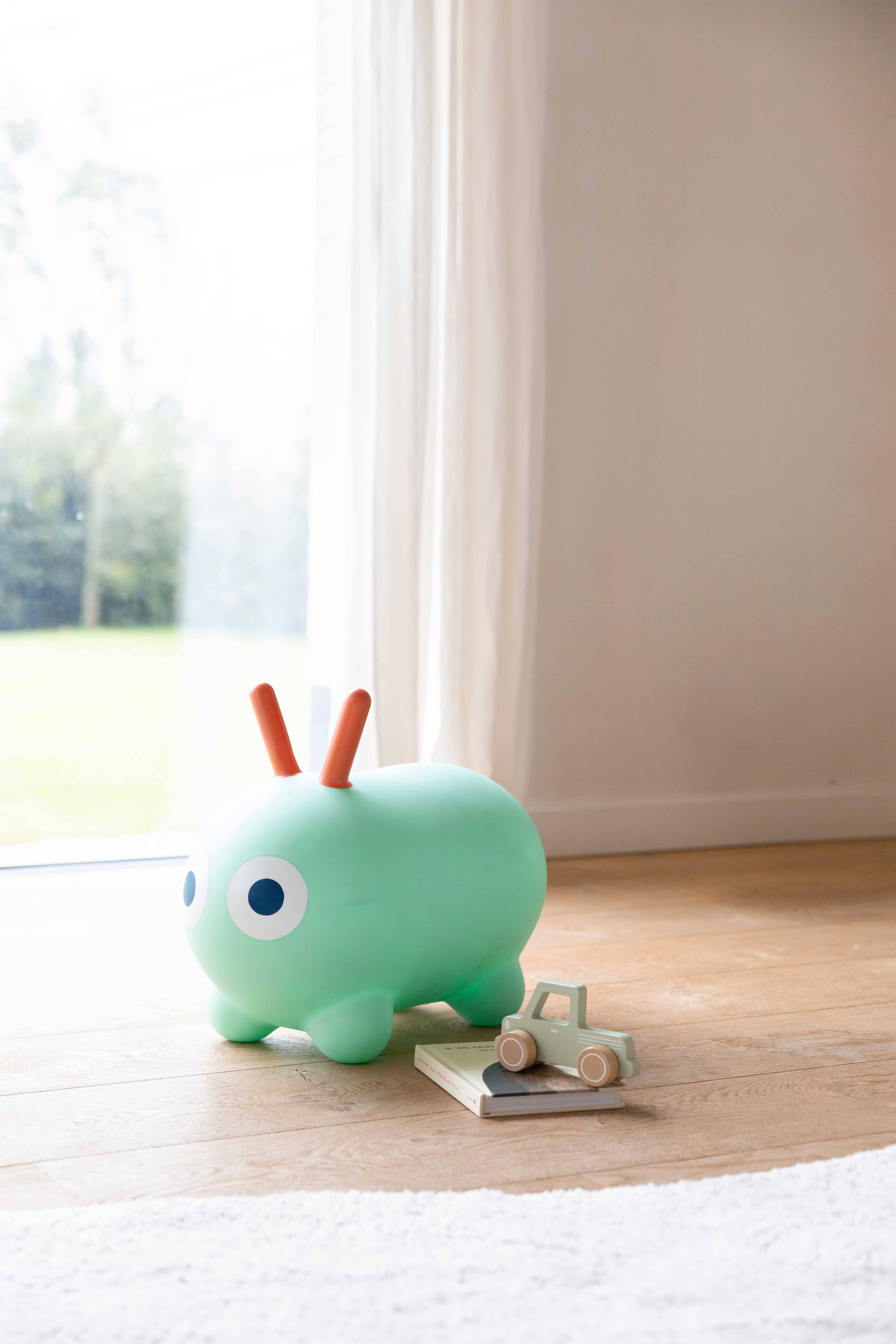 Quut Toys - Wholesale Inflatable Toy - Kids & Baby - Quut Skippi - A bouncy friend just for you! 14