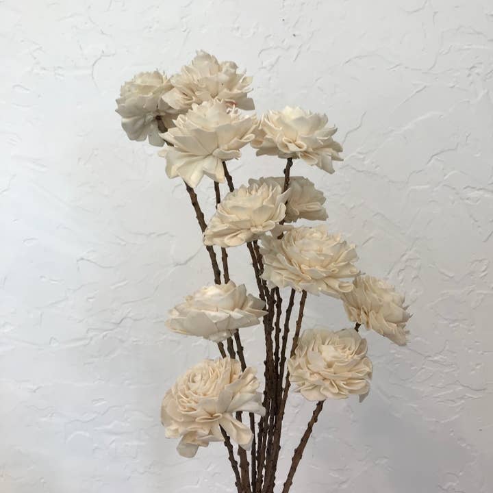 Bouquet à poser en forme de dahlia Shola en crème sur tige fluorescente, 12 pièces pour la vente par Wilco Home