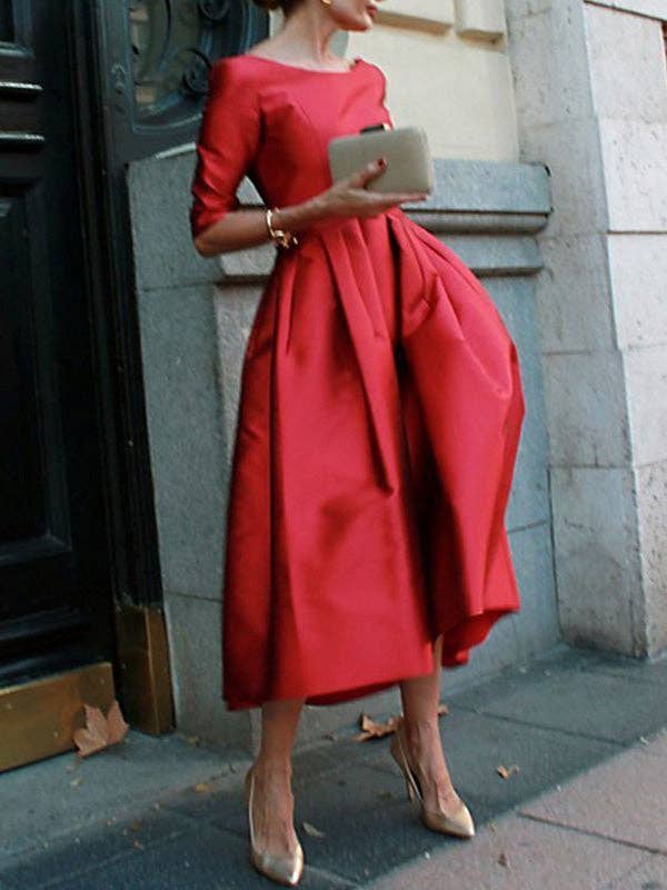 Sheer Trend – Großhandel Kleid – Damen – A-Linien Midi-Kleid mit lockerem Schnitt, Falten, Taschen und Rundhalsausschnitt in Uni-Farbe1