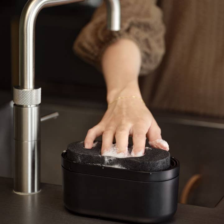 Station d'éponges à vaisselle pour la vente par Zone Denmark