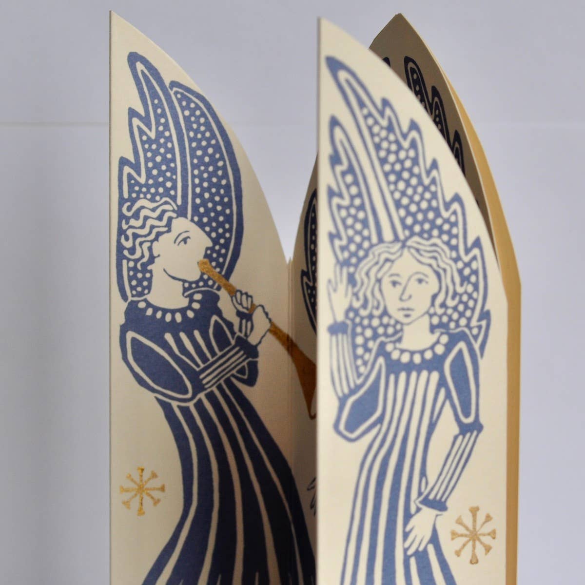 Cambridge Imprint - Wholesale Christmas Card - Extra Special Choir of Angels Triptych Card5