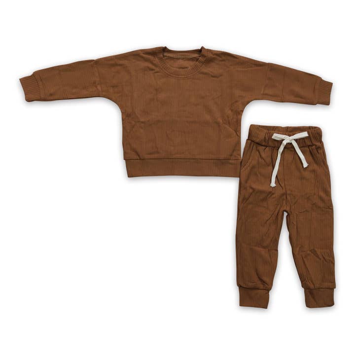 Sweatshirt marron en coton côtelé, pantalon de poche, vêtements pour bébés et enfants pour la vente par Yawoo Garments