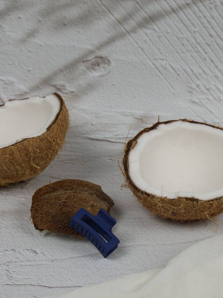 Claw Clip - Little Elongated Rectangle - Blue for wholesale by Nakoa The Label