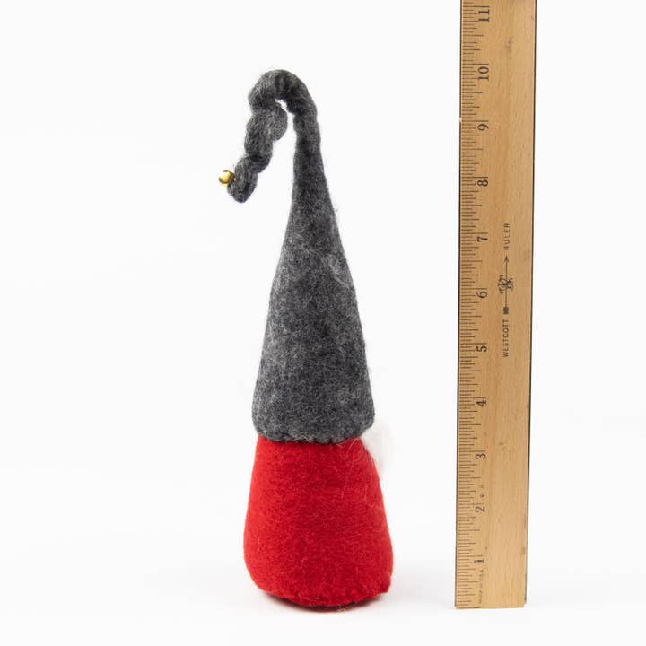 The Winding Road - Vendita all'ingrosso Decorazioni da tavolo - Decorazioni di Natale - Gnomo in Feltro - Cuore Rosso5