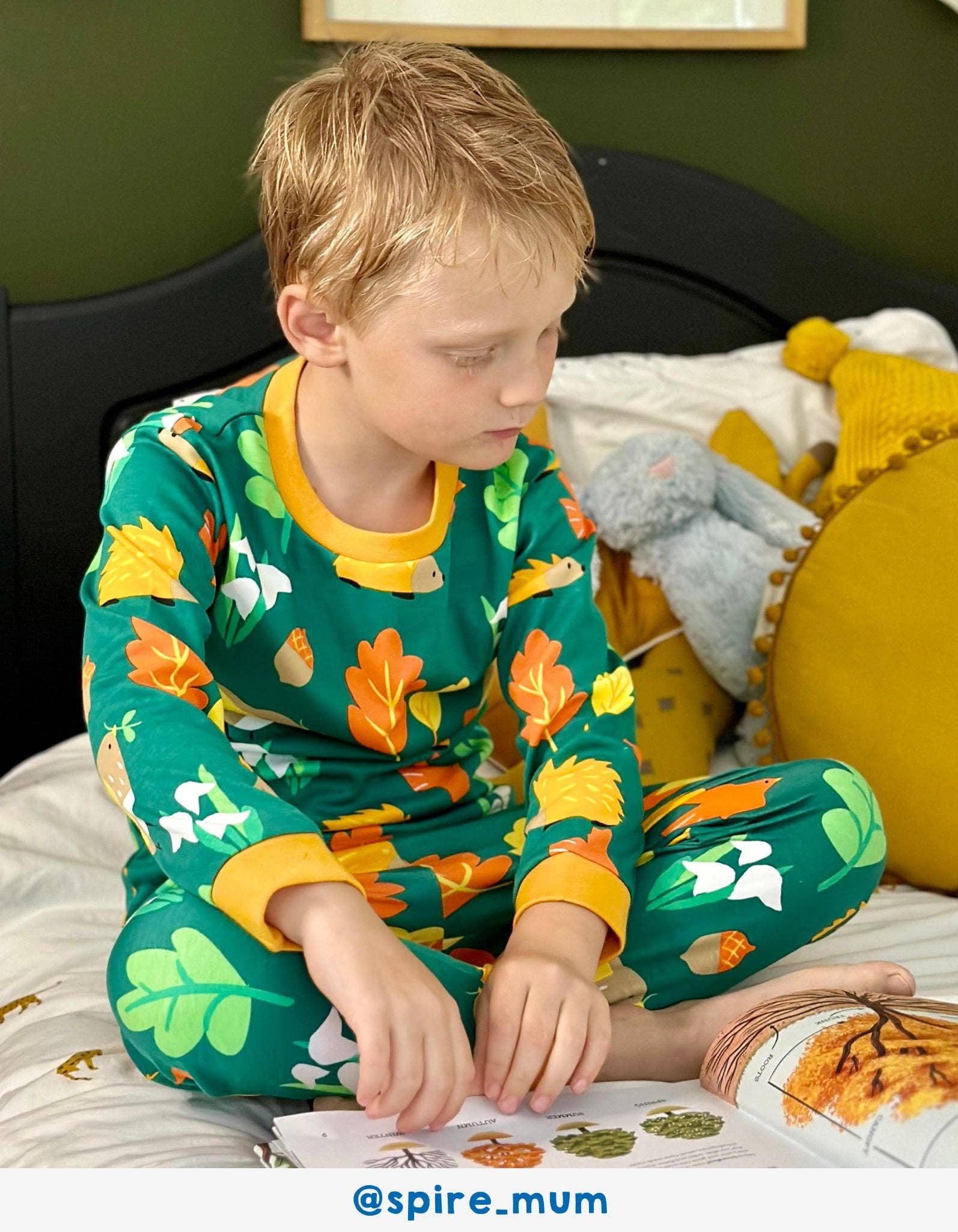 Toby Tiger - Wholesale Sleepwear Set - Kids - Organic Autumn Print Pyjamas3