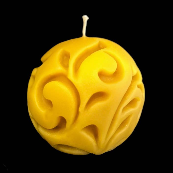 sphere with embossing for wholesale by Kerzenmanufaktur Stephanus