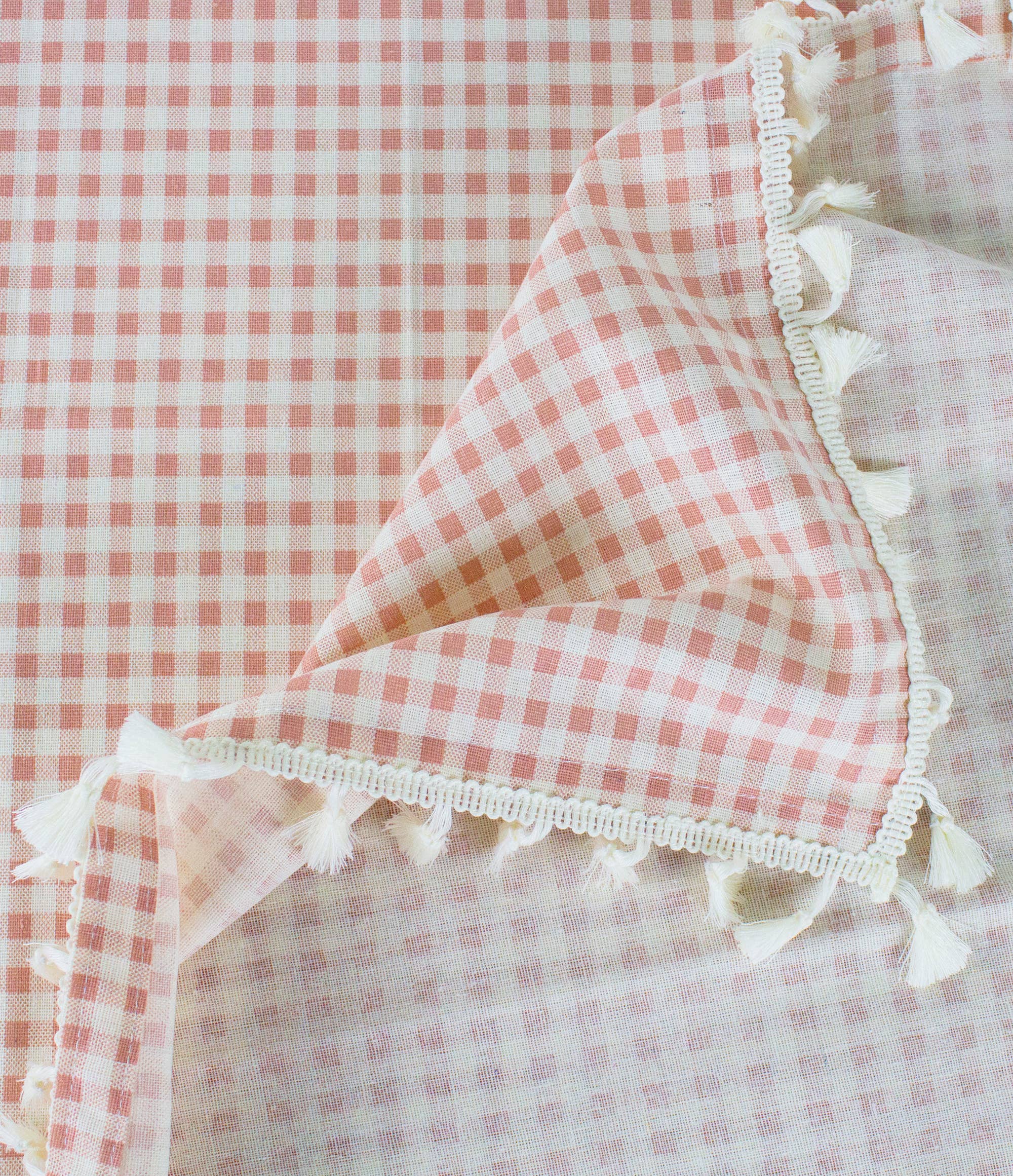 Fennco Styles - Wholesale Tablecloth - Rustic Gingham Check Tasseled Trim Cotton Blend Tablecloth1