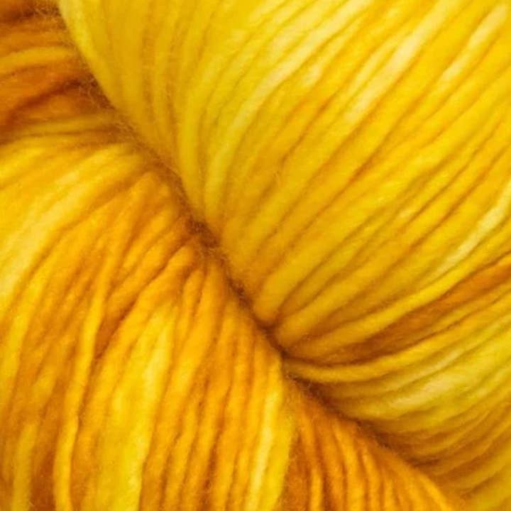 Sensy - Wholesale Yarn - Sensy Harmony Yarn, 100% Extra Fine Superwash Merino Wool, Hand-dyed, 3.5 oz, 218 Yards, Gauge 4 Medium17