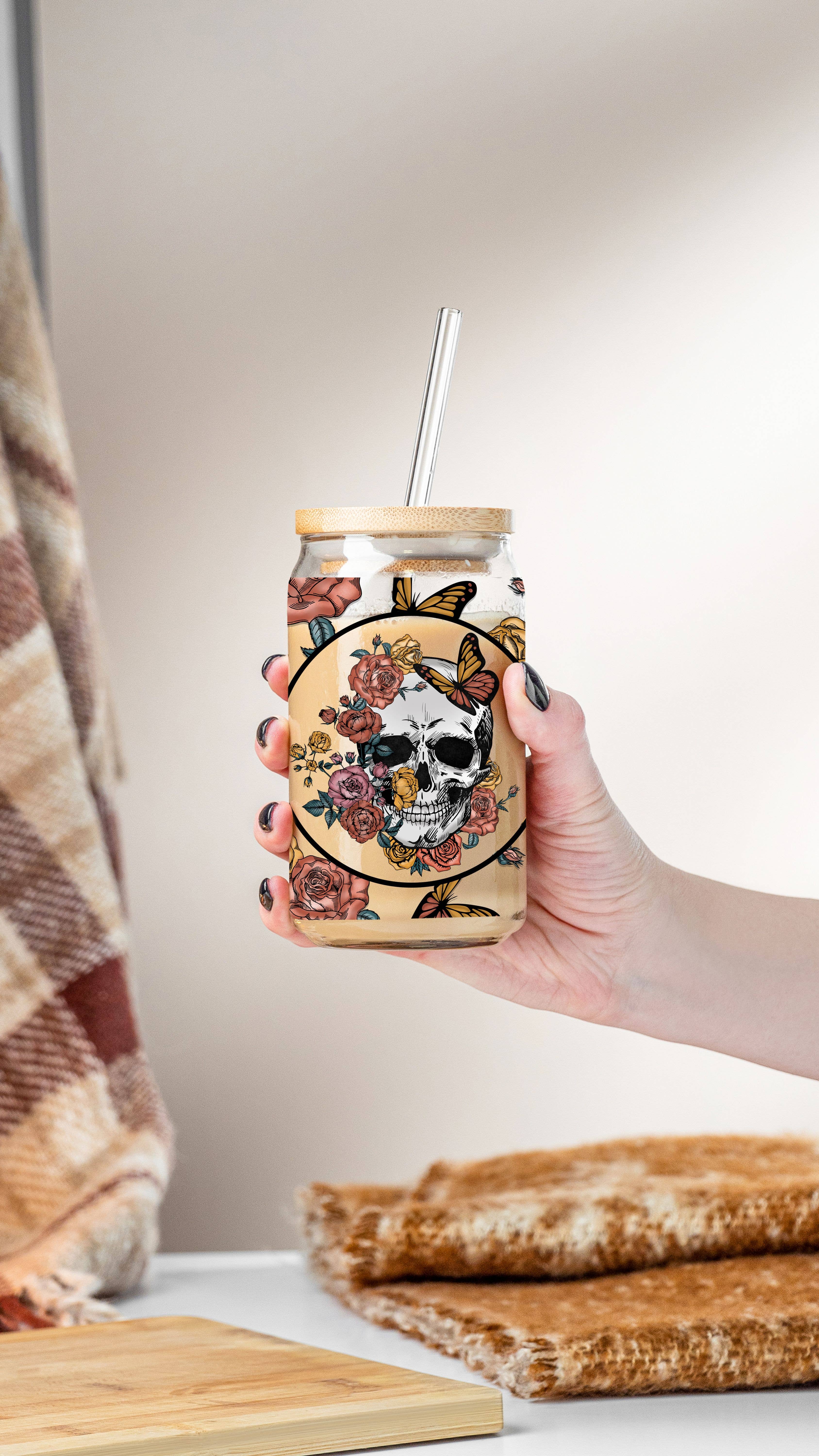 Emma and G Designs - Wholesale Drinking Glass/Cup - Skull Floral Can Clear Glass | GLASS ONLY1