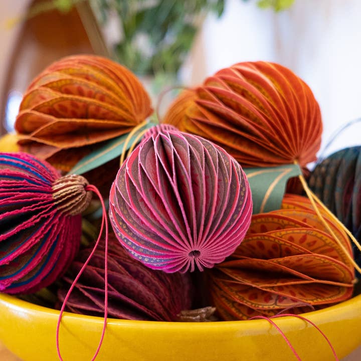 East End Press - Wholesale Ornament - Fig Honeycomb26