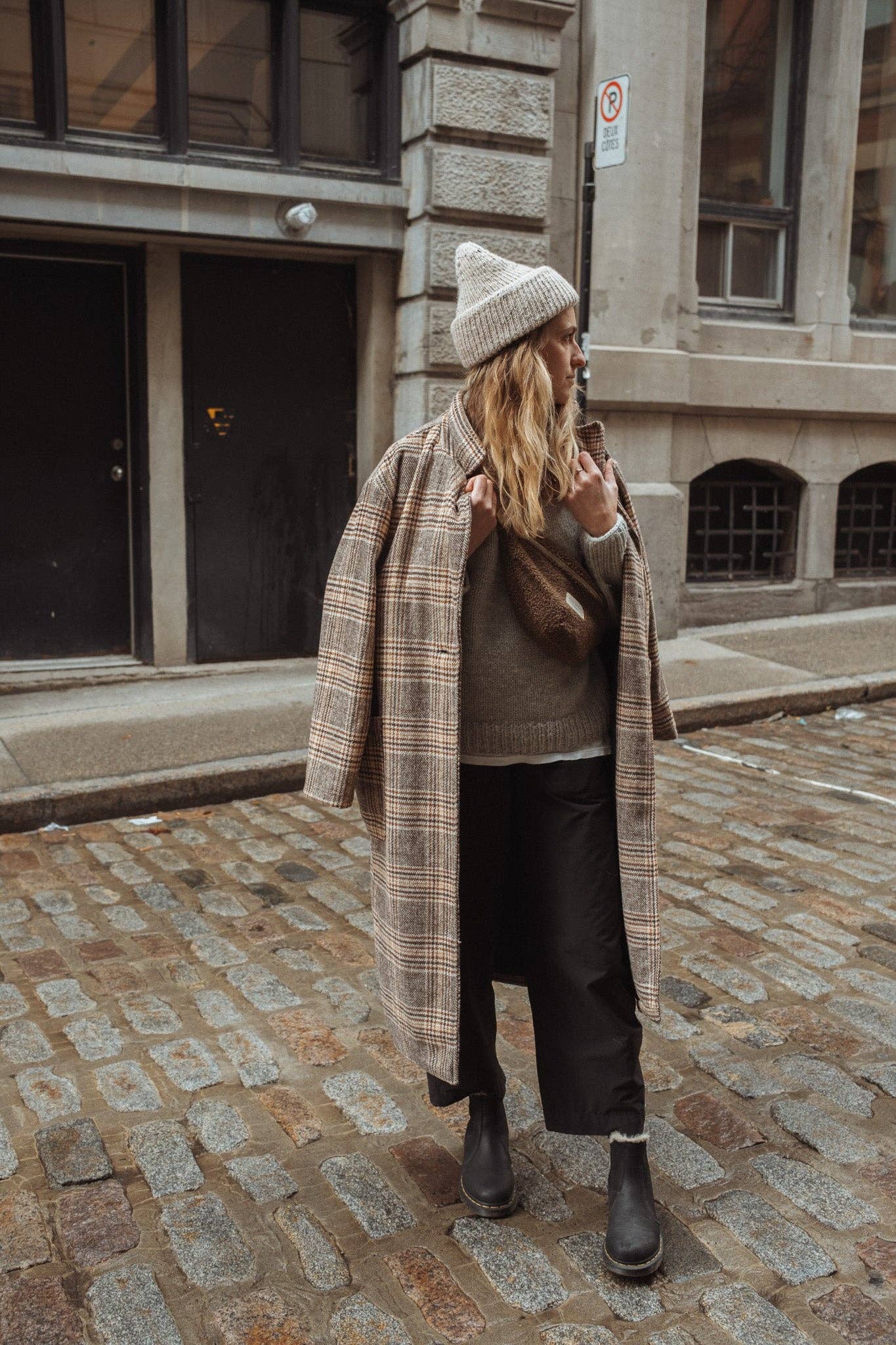 Dans le sac - Wholesale Belt Bag - Women's - Teddy belt bag3