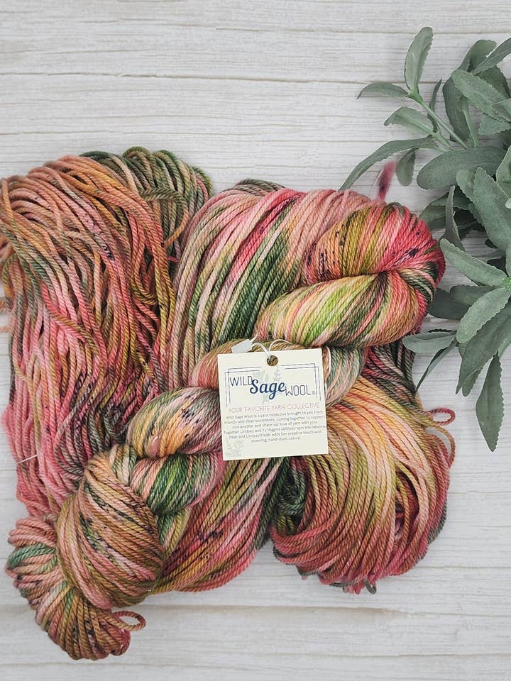 Rosewood Grove - DK — Teinture sur commande pour la vente par Wild Sage Wool