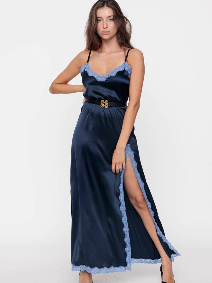 Lange avondjurk met split, Oceaan - Jean voor wholesale door Vannina Vesperini