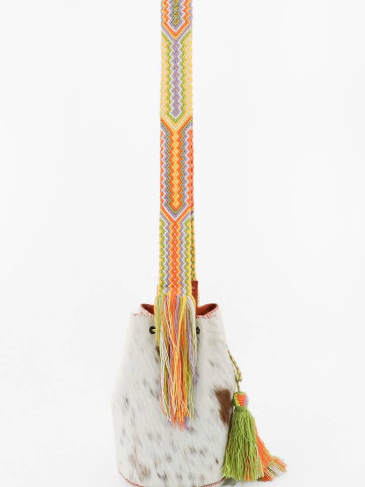 APÜNÜ EMMER TAS GROTE HARIGE / WH&CARM - ORANJE #100010 voor wholesale door Joaquina Cayetana