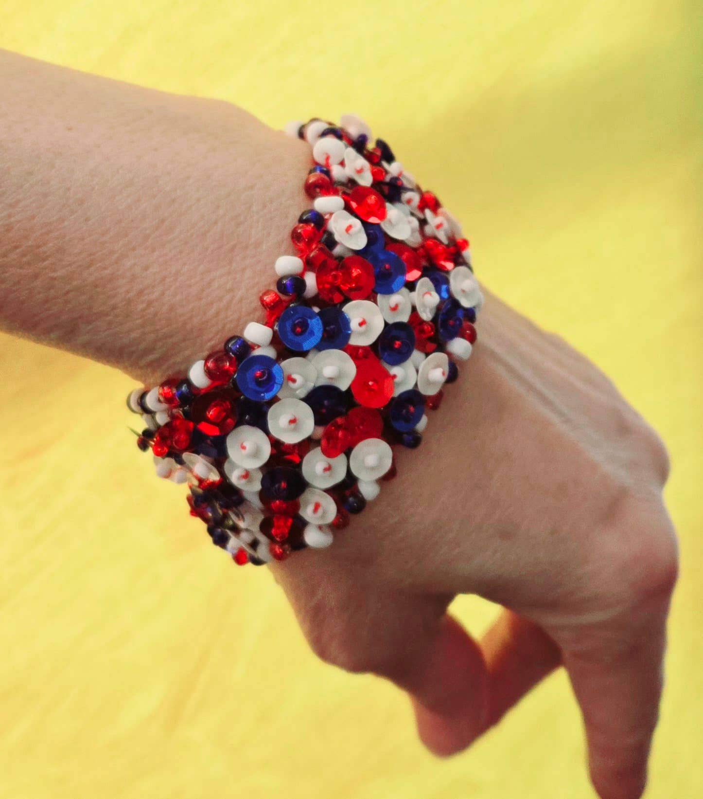 Fiona Accessories - Wholesale Beaded Bracelet - Sequin Handmade Beaded Bracelet button closure (mix)9