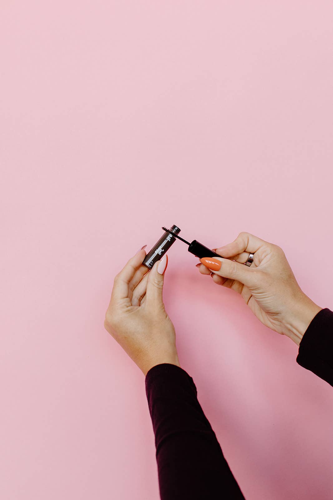 Brow Fox Beauty - Wholesale Eyebrow Pencil/Filler - Fiber Brow Gel | Full Pack7