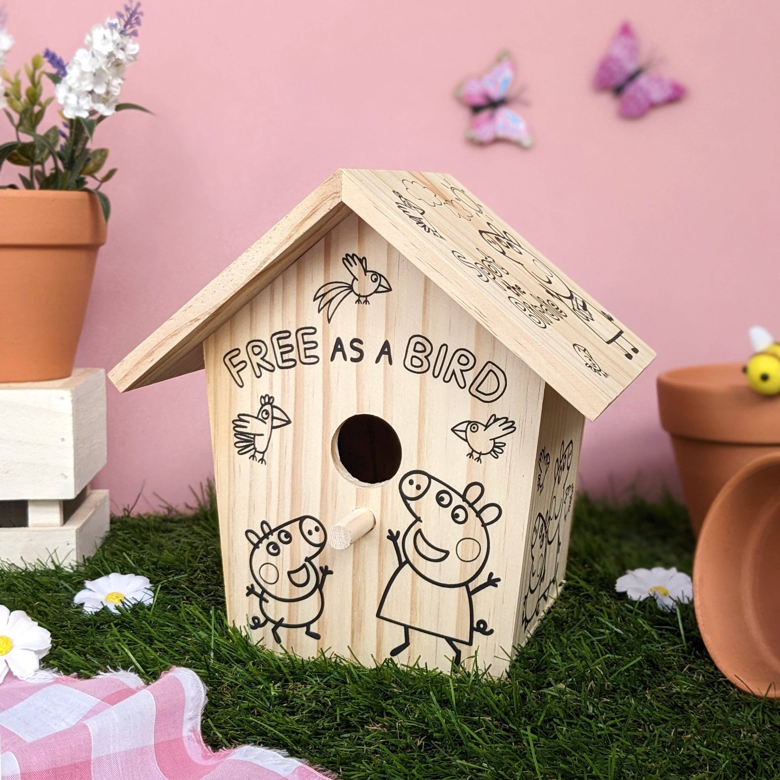 Robert Frederick Ltd - Venta al por mayor Kit de manualidades - Niños - Peppa Pig Pinta tu propia casita para pájaros5
