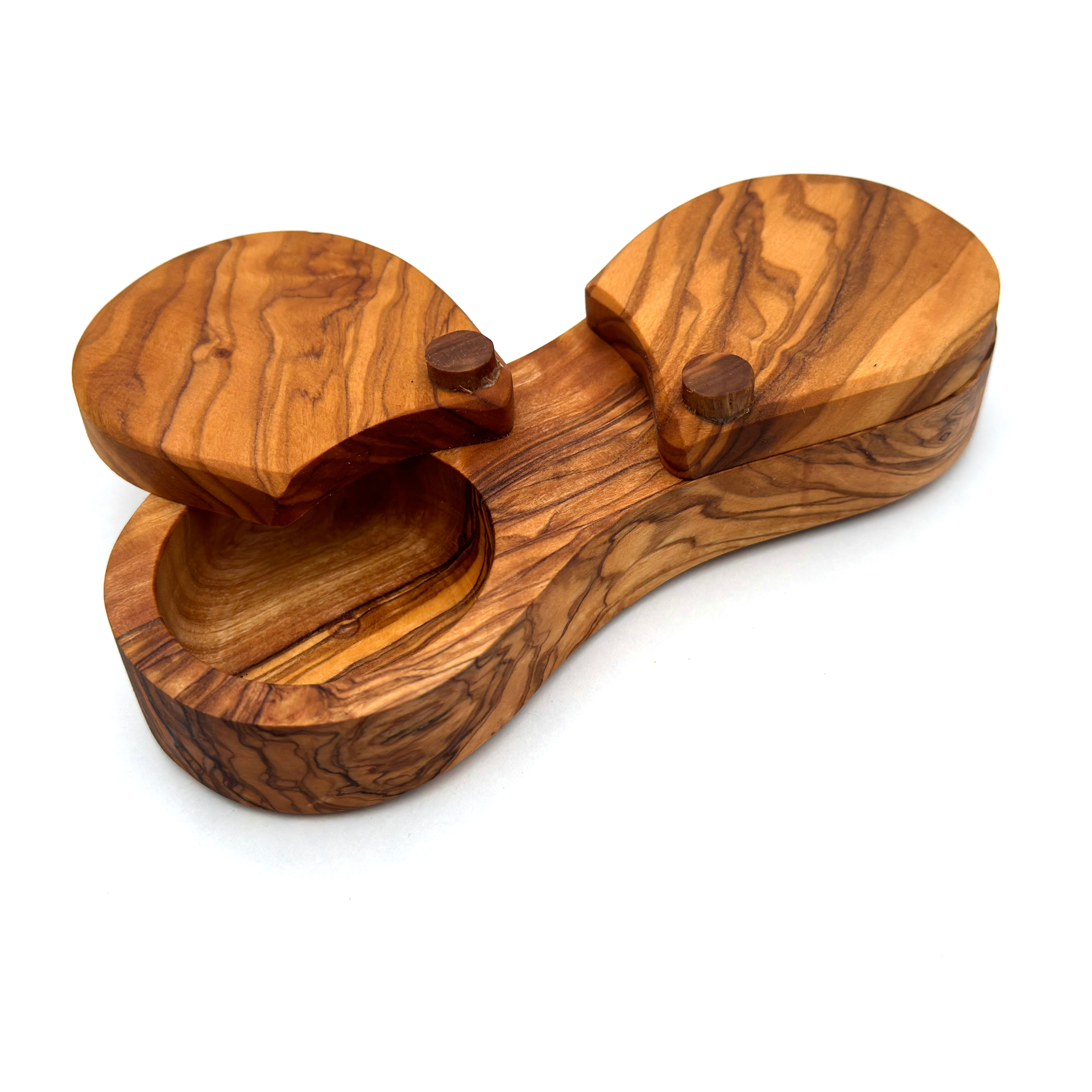 medina mood – wholesale Food storage container – Spice jar with 2 compartments handmade from olive wood 5