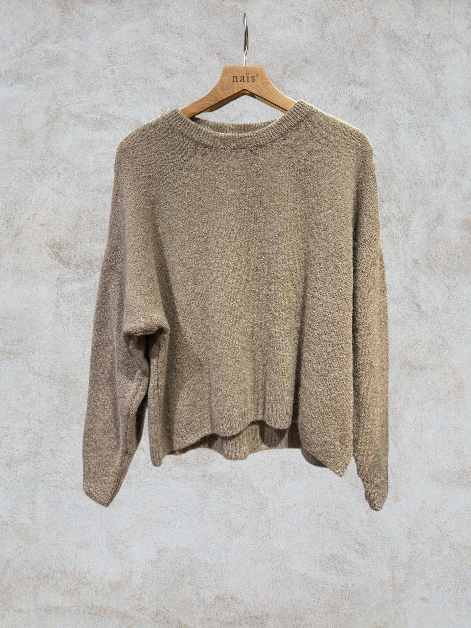 NAÏS PARIS - Wholesale Knit Sweater - Women's - Round neck long sleeve sweater in 30% superfine alpaca11