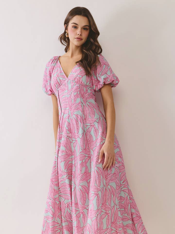 CD07064 - Robe midi rose à manches ballon, imprimé tropical pour la vente par TCEC