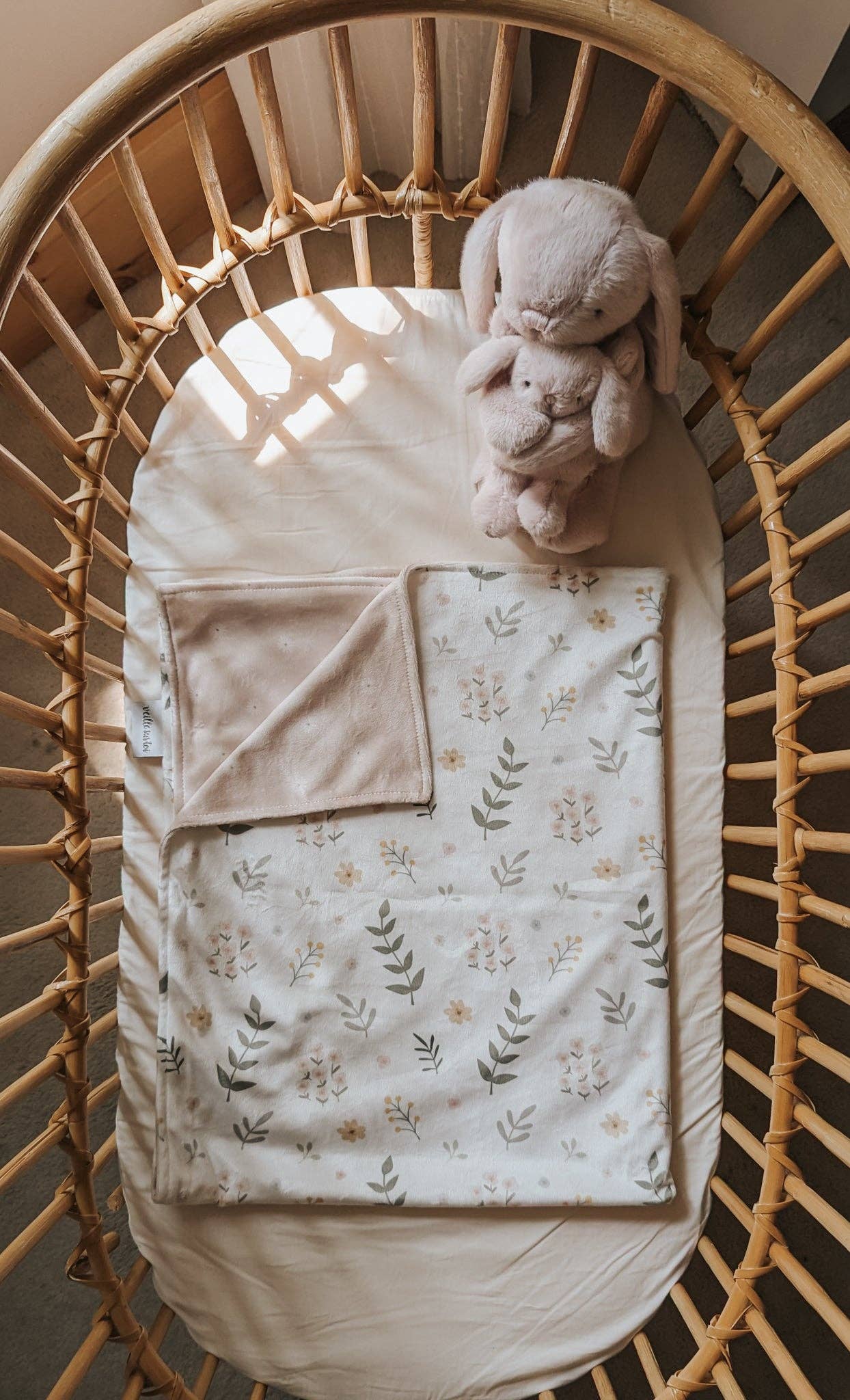 Shine on me Distribution - Wholesale Bedding Blanket - Kids & Baby - My Little Blanket - Field flowers - Veille sur toi1