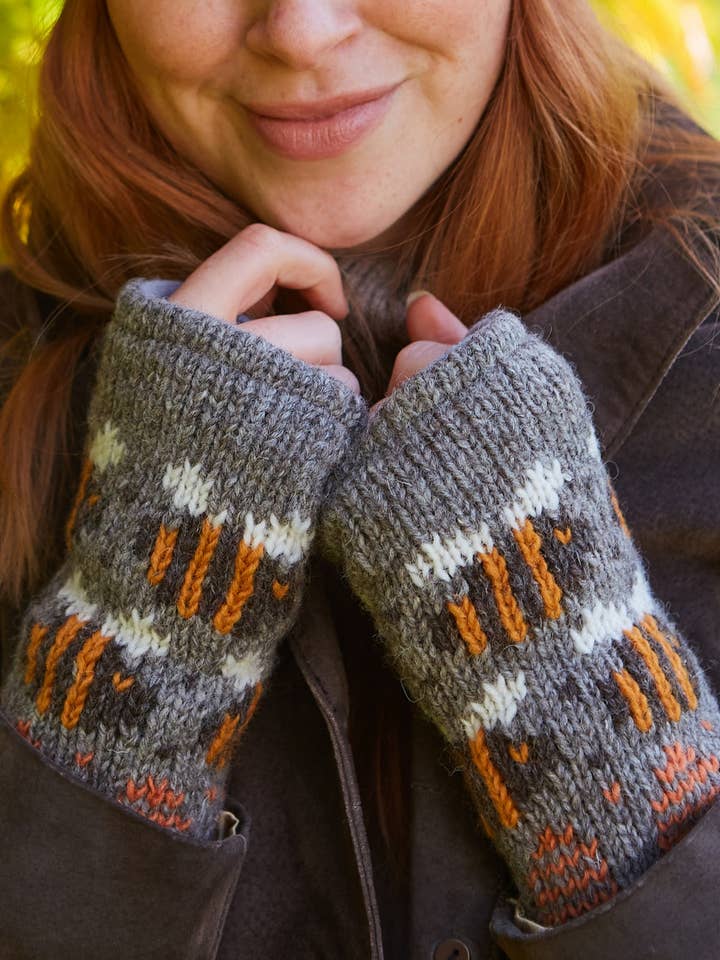 Chauffe-mains Beehive Bark pour la vente par Pachamama Ltd