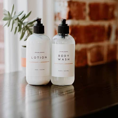Lotion Lemongrass + Grapefruit for wholesale by JanaeJavan