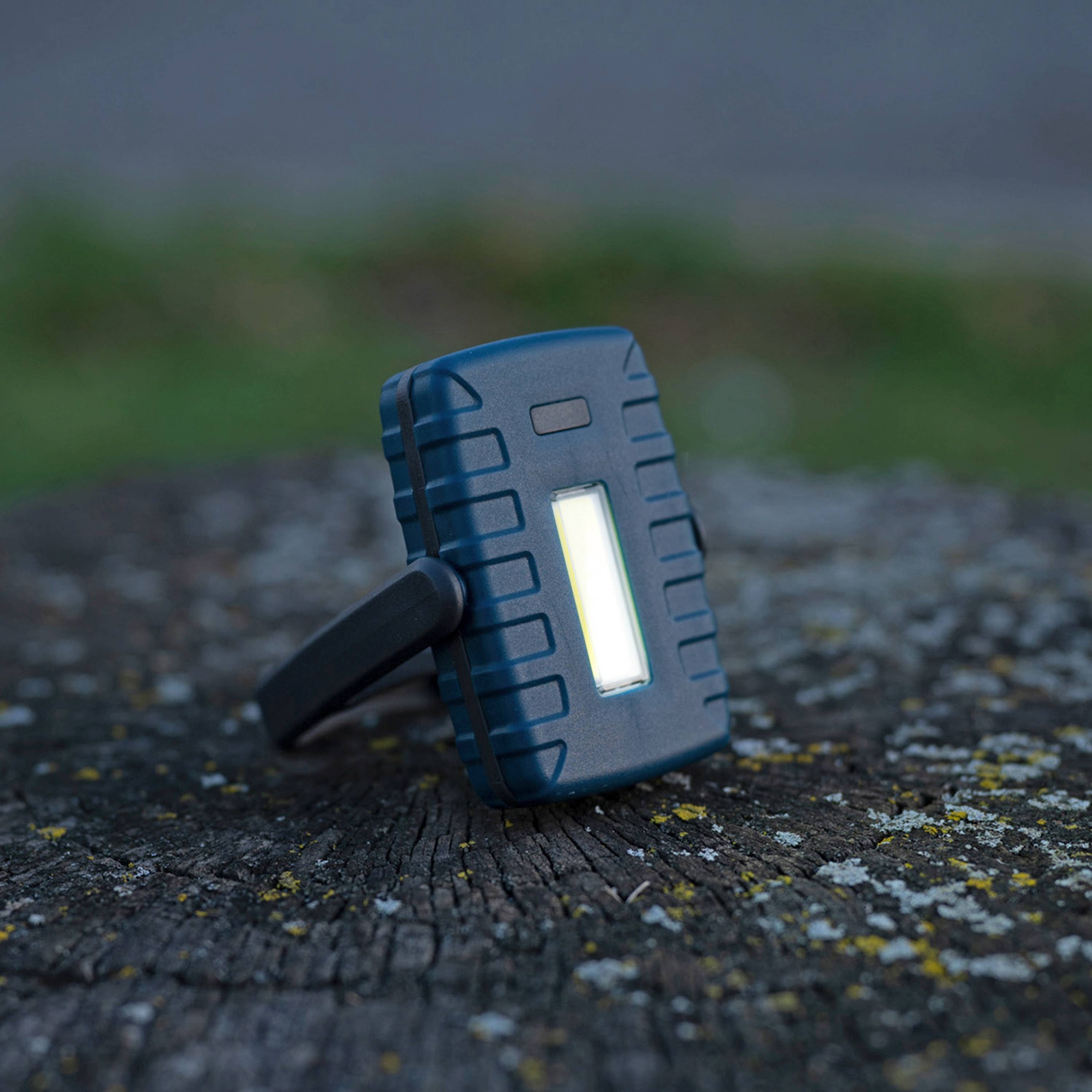 Carson EU - Wholesale Handheld Flashlight - COB LED flashlight with hook, stand, and 4 light modes1