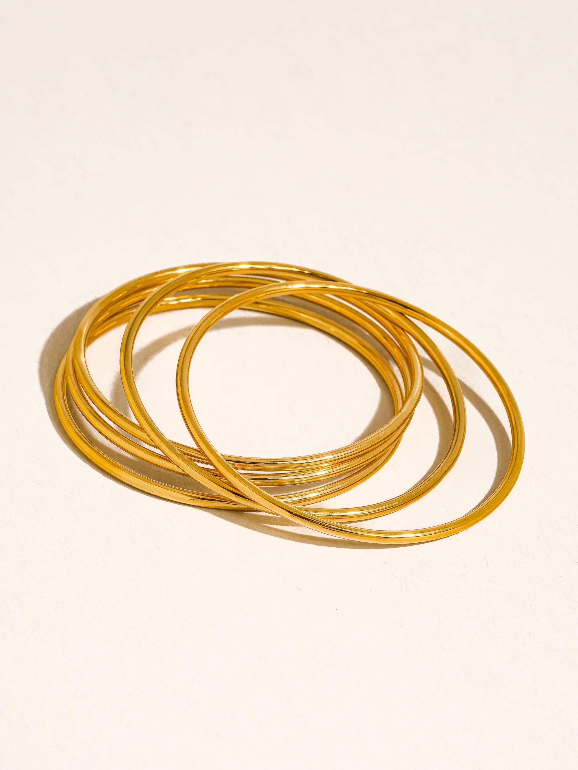 Flânerie by MAIQ – wholesale Länkar och kedjearmband – Olyss 18K Guld Icke-Anlöpande Klassisk Tunn Armbandssats4