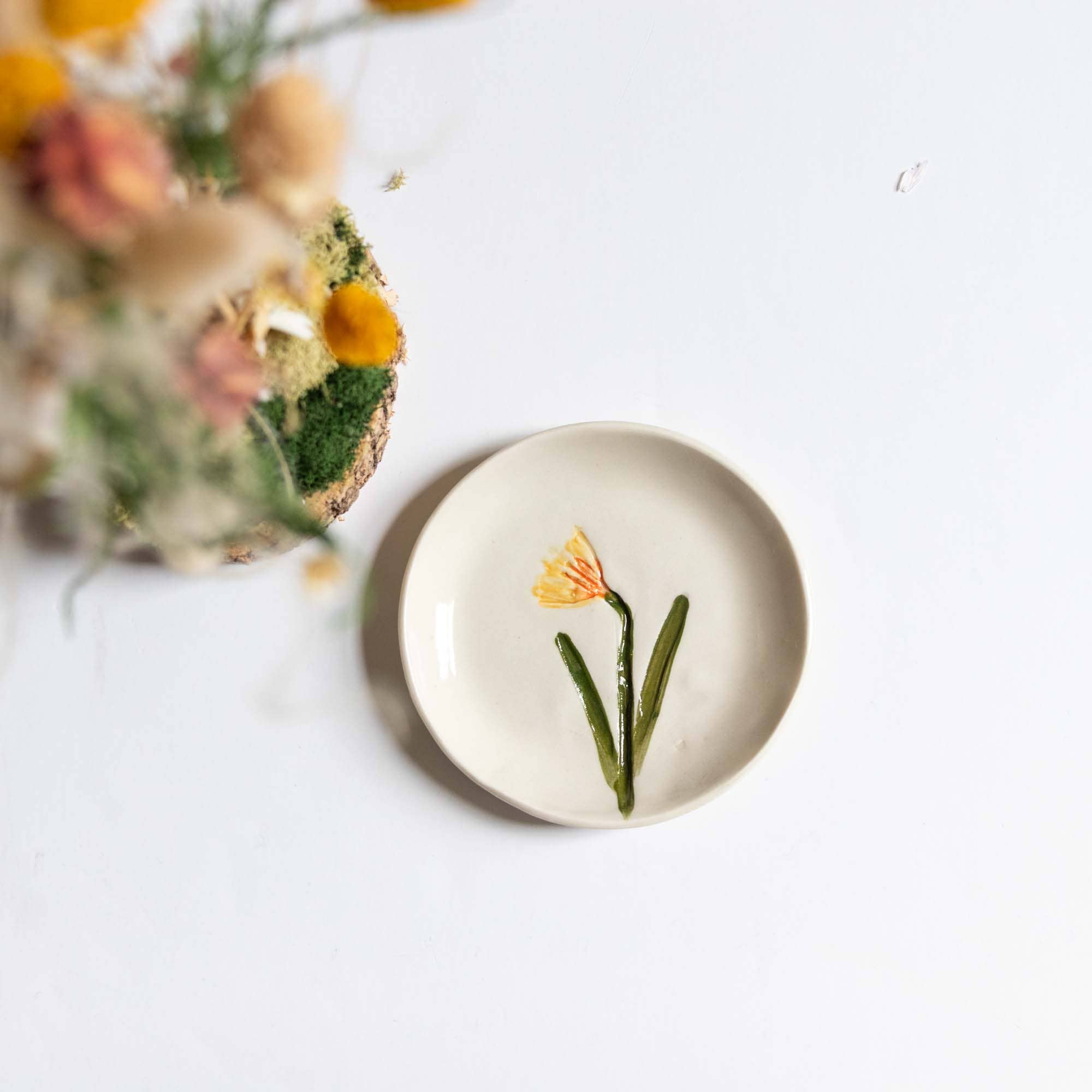 Tara Kothari - Wholesale Jewelry Dish - Handmade Pressed Flower Jewelry Dish3