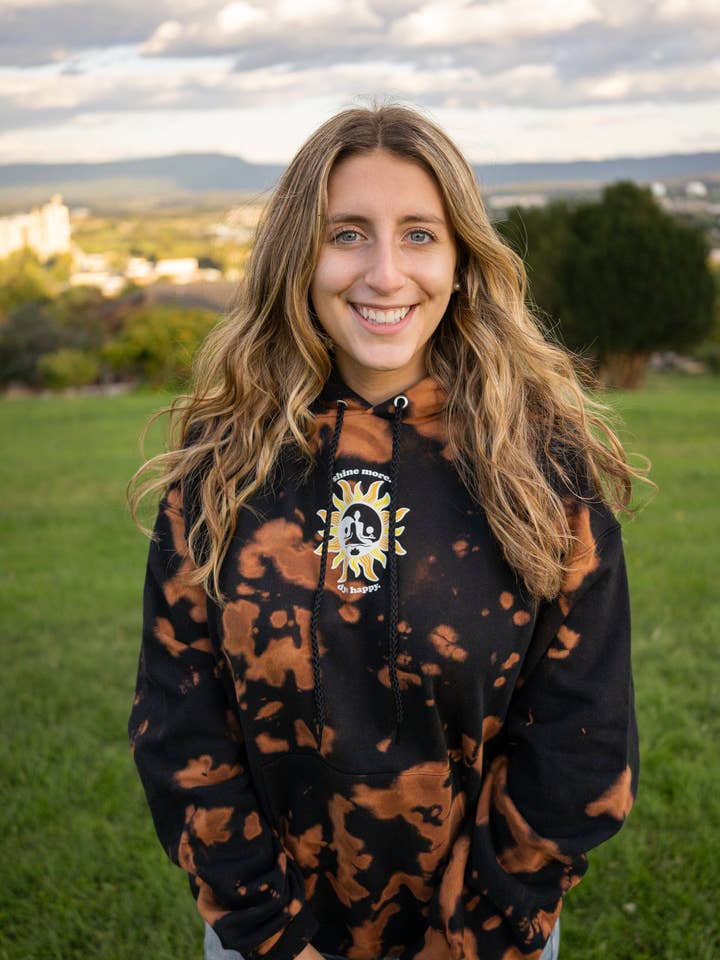 Shine More Reverse Dye for wholesale by Dye Happy