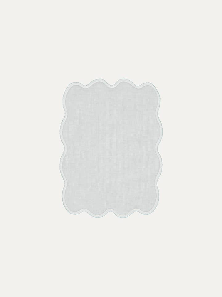 Serviette de Cocktail Palma Blanc sur Blanc pour la vente par Mariaida Home