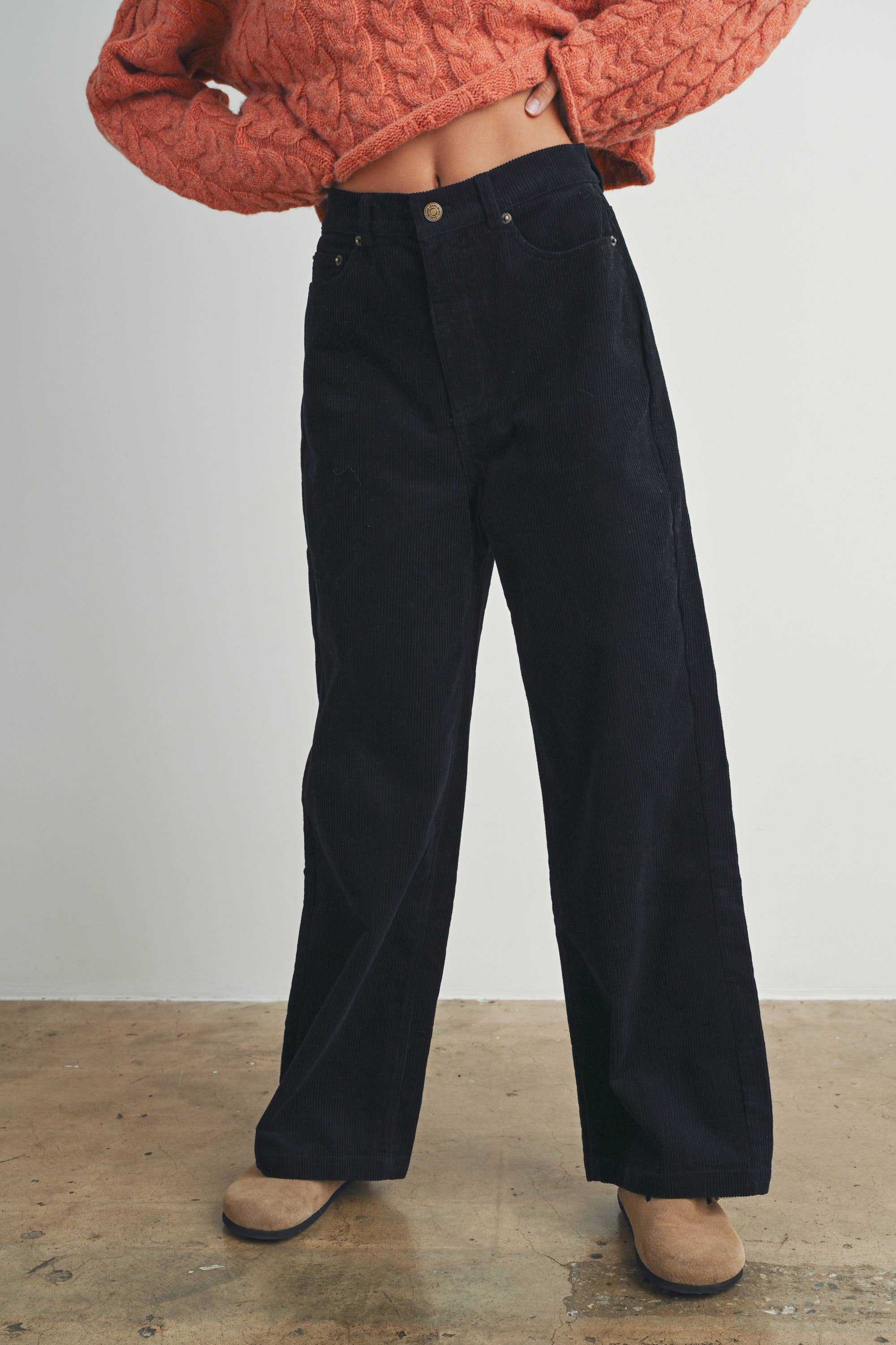 BUTTERMELON - Vendita all'ingrosso Pantalone - Donna - Pantaloni in velluto a coste con tasche - BMP72241