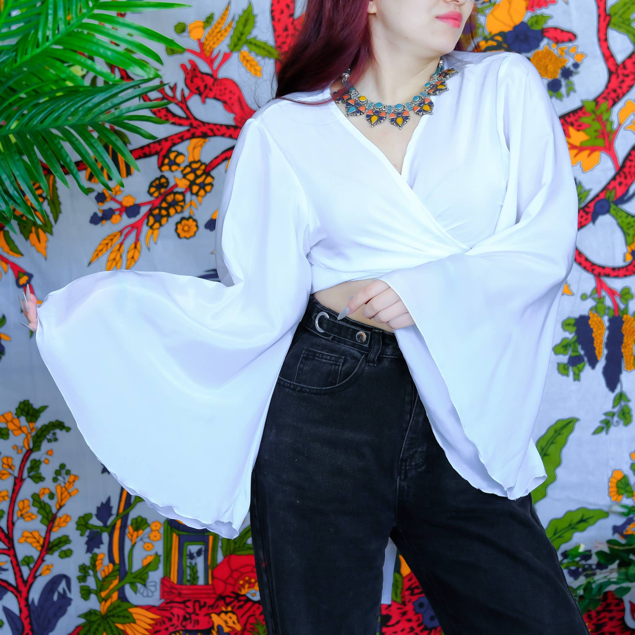 Karma Nepal Crafts - Vendita all'ingrosso Camicetta - Donna - Top avvolgente in seta tinta unita2